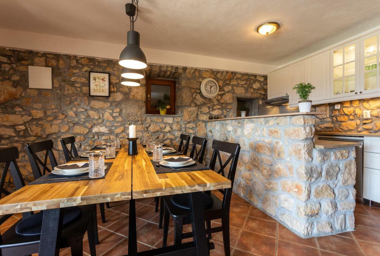 Villa Korina Pinezići Εξωτερικό φωτογραφία